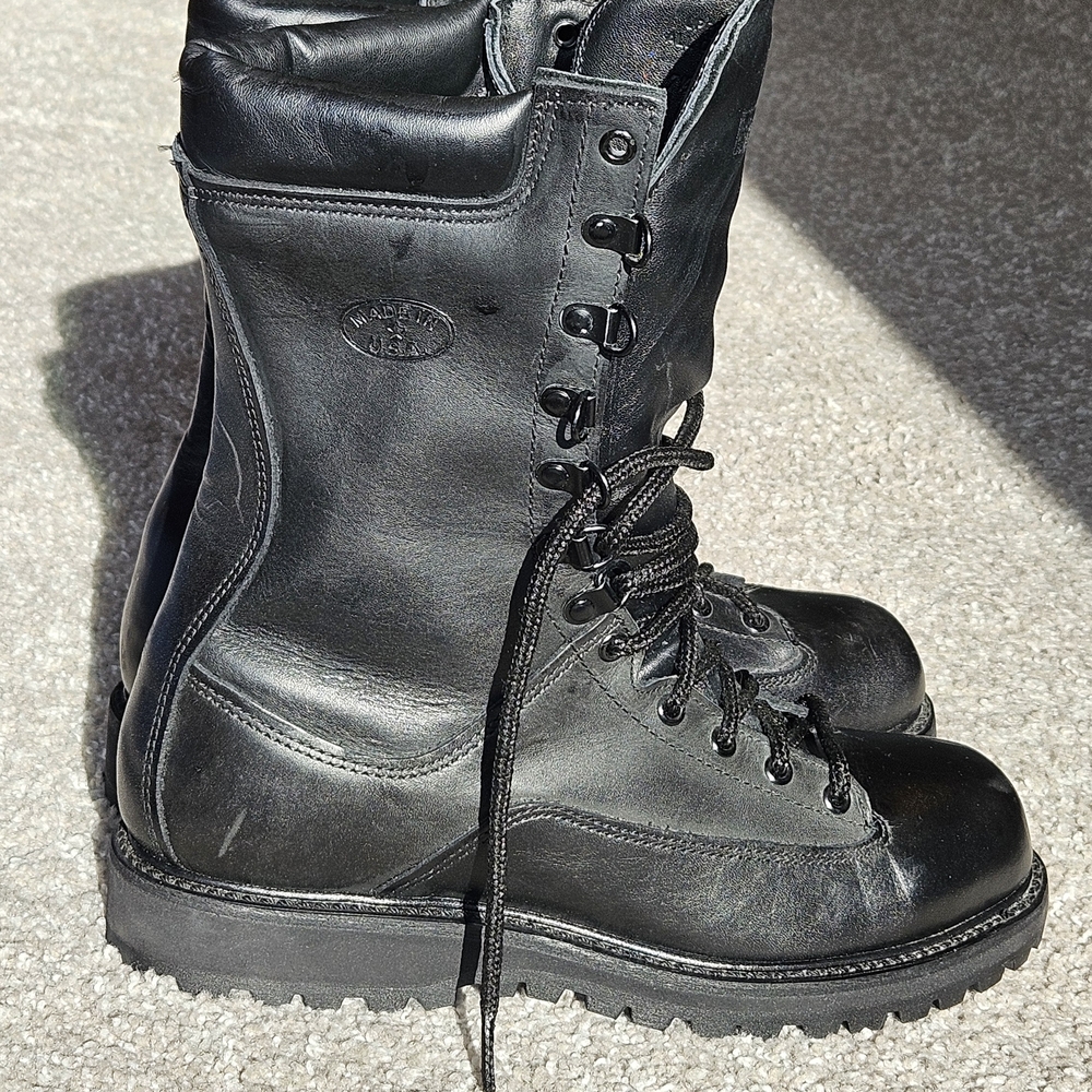 Matterhorn 1949 Men's Size 7.5 Gortex Insulated Leather Boots